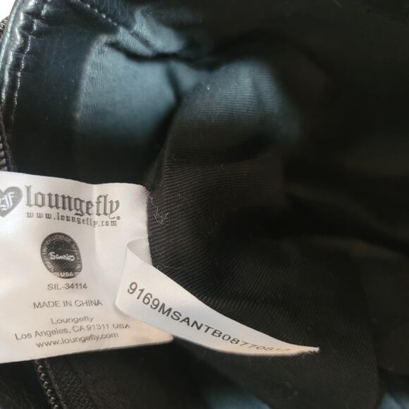 Loungefly Hello Kitty Black Quilted Purse - Picture 11 of 16